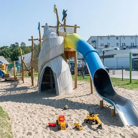 아파트 Mit Grossem Balkon Im Seepark Sellin (Rugen)