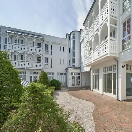 Apartment Mit Grossem Balkon Im Seepark *